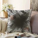 - Sonil-K-8443-Gorsel1 - Realhomes  Siyah Zemin Üzerinde Beyaz Yaprak Desenli Raşel Kadife Yastık Kırlent Kılıfı Realhomes