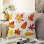 Beyaz Zemin Üzerinde Renki Sonbahar Yaprak Desenli Modern Raşel Kadife Yastık Kırlent Kılıfı Realhomes