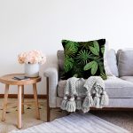 - Sonil-K-8469-Gorsel2 - Realhomes  Siyah Zemin Üzerinde Yaprak Desenli Dijital Baskılı Modern Raşel Kadife Yastık Kırlent Kılıfı Realhomes