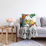 Beyaz Zeminli Sonbahar Yaprak Desenli Dijital Baskılı Modern Raşel Kadife Yastık Kırlent Kılıfı Realhomes