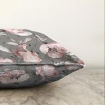 - Sonil-K-8484-Gorsel3 - Realhomes  Pastel Zeminli Rengarenk Çiçek Desenli Dijital Baskılı Modern Raşel Kadife Yastık Kırlent Kılıfı Realhomes