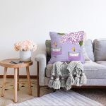 - Sonil-K-8497-Gorsel2 - Realhomes Rengarenk Zemin Üzerinde Mum Desenli Çiçek Motifli Modern Raşel Kadife Yastık Kırlent Kılıfı Realhomes