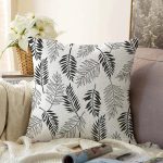 - Sonil-K-8503-Gorsel1 - Realhomes  Beyaz Zemin Üzerinde Siyah Yaprak Desenli Raşel Kadife Yastık Kırlent Kılıfı Realhomes