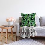 - Sonil-K-8507-Gorsel2 - Realhomes Siyah Zemin Üzerinde Yaprak Desenli Dijital Baskılı Modern Raşel Kadife Yastık Kırlent Kılıfı Realhomes