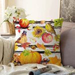 - Sonil-K-8526-Gorsel1 - Realhomes Beyaz Zemin Üzerinde Siyah Çizgili Bal Kabağı Desenli Raşel Kadife Yastık Kırlent Kılıfı Realhomes