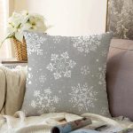 Renkli Zemin Üzerinde Beyaz Kartanesi Desenli Dijital Baskılı Modern Raşel Kadife Yastık Kılıfı Realhomes