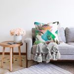 - Sonil-K-8566-Gorsel2 - Realhomes  Beyaz Zemin Üzerinde Renkli Soyut Desenli Raşel Kadife Yastık Kırlent Kılıfı Realhomes