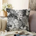 - Sonil-K-8572-Gorsel1 - Realhomes Siyah Zeminli Beyaz Çiçek Desenli Dijital Baskılı Modern Raşel Kadife Yastık Kırlent Kılıfı Realhomes