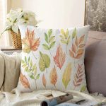 - Sonil-K-8590-Gorsel1 - Realhomes Beyaz Zemin Üzerinde Sonbahar Desenli Yaprak Motifli Raşel Kadife Yastık Kırlent Kılıfı Realhomes