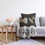 - Sonil-K-8628-Gorsel2 - Realhomes Renkli Zemin Üzerinde Yaprak Desenli Dijital Baskılı Modern Raşel Kadife Yastık Kırlent Kılıfı Realhomes