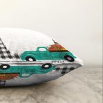 - Sonil-K-8634-Gorsel3 - Realhomes  Ekose Çerçeveli Bal Kabaklı Araba Dijital Baskılı Modern Raşel Kadife Yastık Kırlent Kılıfı Realhomes