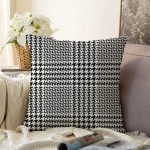 - Sonil-K-8642-Gorsel1 - Realhomes  Beyaz Zeminli Siyah Zebra Desenli Dijital Baskılı Modern Raşel Kadife Yastık Kırlent Kılıfı Realhomes