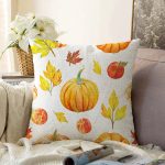 Beyaz Zemin Üzerinde Sonbahar Renkli Balkabağı Desenli Raşel Kadife Yastık Kırlent Kılıfı Realhomes