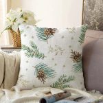- Sonil-K-8653-Gorsel1 - Realhomes  Beyaz Zeminli Çam Yaprağı Desenli Dijital Baskılı Modern Raşel Kadife Yastık Kırlent Kılıfı Realhomes