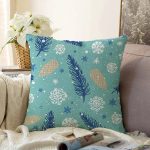 Renkli Zemin Üzerinde Çam Yaprağı Desenli Kartanesi Motifli Raşel Kadife Yastık Kırlent Kılıfı Realhomes