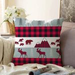 - Sonil-K-8665-Gorsel1 - Realhomes Beyaz Zemin Üzerinde Ekose Desenli Geyik Desenli Modern Şönil Yastık Kırlent Kılıfı Realhomes