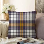 Beyaz Zemin Üzerinde Renkli Ekose Desenli Raşel Kadife Yastık Kırlent Kılıfı Realhomes