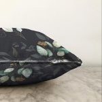 - Sonil-K-8671-Gorsel3 - Realhomes Pastel Zeminli Rengarenk Çiçek Desenli Dijital Baskılı Modern Raşel Kadife Yastık Kırlent Kılıfı Realhomes