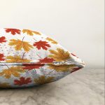 Beyaz Zeminli Sonbahar Yaprak Desenli Dijital Baskılı Modern Raşel Kadife Yastık Kırlent Kılıfı Realhomes