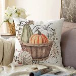 - Sonil-K-8709-Gorsel1 - Realhomes  Beyaz Zemin Üzerinde Renkli Balkabağı Desenli Dijital Baskılı Modern Raşel Kadife Yastık Kılıfı Realhomes