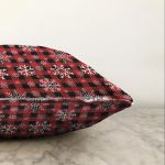 - Sonil-K-8732-Gorsel3 - Realhomes  Kırmızı Ekose Desenli Kartanesi Motifli Dijital Baskılı Modern Şönil Yastık Kılıfı Realhomes