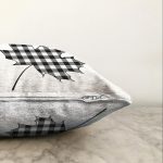 - Sonil-K-8734-Gorsel3 - Realhomes Beyaz Zeminli Siyah Gri Ekose Desenli Dijital Baskılı Modern Raşel Kadife Yastık Kırlent Kılıfı Realhomes