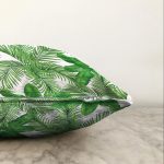 Beyaz Zemin Üzerinde Çiçek Desenli Dijital Baskılı Modern Raşel Kadife Yastık Kırlent Kılıfı Realhomes