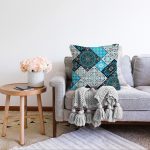 Renkli Zeminli Geometrik Desenli Dijital Baskılı Modern Raşel Kadife Yastık Kırlent Kılıfı Realhomes