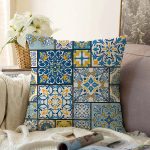 Renkli Zeminli Geometrik Desenli Dijital Baskılı Modern Raşel Kadife Yastık Kırlent Kılıfı Realhomes