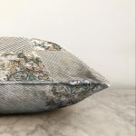 Renkli Zeminli Geometrik Desenli Dijital Baskılı Modern Raşel Kadife Yastık Kırlent Kılıfı Realhomes