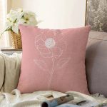 - Sonil-K-8816-Gorsel1 - Realhomes Pastel Zemin Üzerinde Beyaz Çiçek Desenli Raşel Kadife Yastık Kırlent Kılıfı Realhomes