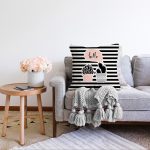 Renkli Zemin Üzerinde Siyah Çizgili Kaktüs Desenli Modern Raşel Kadife Yastık Kırlent Kılıfı Realhomes