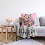 - Sonil-K-8871-Gorsel2 - Realhomes Renkli Zemin Üzerinde Kaktüs Desenli Dijital Baskılı Modern Raşel Kadife Yastık Kırlent Kılıfı Realhomes