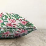 - Sonil-K-8874-Gorsel3 - Realhomes Beyaz Zeminli Renkli Kaktüs Desenli Dijital Baskılı Modern Raşel Kadife Yastık Kırlent Kılıfı Realhomes