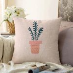 Renkli Zemin Üzerinde Yaprak Desenli Dijital Baskılı Modern Raşel Kadife Yastık Kırlent Kılıfı Realhomes