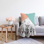 - Sonil-K-8890-Gorsel2 - Realhomes Renkli Geometrik Desenli Mermer Motifli Dijital Baskılı Modern Raşel Kadife Yastık Kılıfı Realhomes