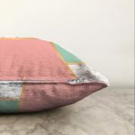 - Sonil-K-8900-Gorsel3 - Realhomes Renkli Geometrik Desenli Mermer Motifli Dijital Baskılı Modern Raşel Kadife Kırlent Kılıfı Realhomes