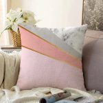 - Sonil-K-8907-Gorsel1 - Realhomes  Renkli Geometrik Desenli Mermer Motifli Dijital Baskılı Modern Raşel Kadife Kırlent Kılıfı Realhomes