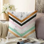 - Sonil-K-8908-Gorsel1 - Realhomes  Renkli Geometrik Desenli Mermer Motifli Dijital Baskılı Modern Raşel Kadife Kırlent Kılıfı Realhomes