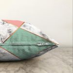 - Sonil-K-8912-Gorsel3 - Realhomes Renkli Geometrik Desenli Mermer Motifli Dijital Baskılı Modern Raşel Kadife Kırlent Kılıfı Realhomes