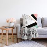 - Sonil-K-8913-Gorsel2 - Realhomes  Renkli Geometrik Desenli Mermer Motifli Dijital Baskılı Modern Raşel Kadife Kırlent Kılıfı Realhomes