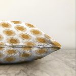 - Sonil-K-8942-Gorsel3 - Realhomes Realhomes Özel Tasarım Dijital Baskılı Modern Raşel Kadife Yastık Kırlent Kılıfı Realhomes