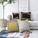 - Sonil-K4luset382-Gorsel1 - Realhomes 4'lü Çift Taraflı Renkli Zemin Üzerinde Gold Detaylı Mermer Desenli Modern Şönil Yastık Kırlent Kılıf Seti Realhomes