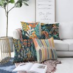 4'lü Çift Taraflı Renkli Zemin Üzerinde Yaprak Desenli Modern Şönil Yastık Kırlent Kılıf Seti Realhomes