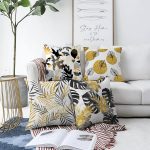 - Sonil-K4luset572-Gorsel1 - Realhomes  4'lü Çift Taraflı Beyaz Zemin Üzerinde Gold Detaylı Yaprak Desenli Modern Şönil Yastık Kırlent Kılıf Seti Realhomes