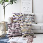 - Sonil-K4luset606-Gorsel1 - Realhomes  4'lü Çift Taraflı Beyaz Zemin Üzerinde Siyah Geometrik Desenli Modern Şönil Yastık Kırlent Kılıf Seti Realhomes