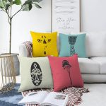 4'lü Çift Taraflı Renkli Zemin Üzerinde Onedraw Çizimli Modern Şönil Yastık Kırlent Kılıf Seti Realhomes