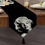 - UcgenRunner-16-Gorsel1 - Realhomes Realhomes Özel Tasarım Dijital Baskılı Modern Püsküllü Şönil Üçgen Runner Realhomes