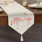 - UcgenRunner-2010-Gorsel1 - Realhomes  Pembe Flamingo Desenli Dijital Baskılı Püsküllü Şönil Üçgen Runner Realhomes