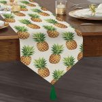 Ananas Desenli Dijital Baskı Dekoratif Püsküllü Şönil Üçgen Runner Realhomes